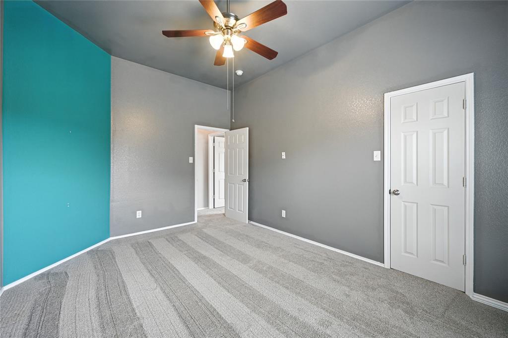 Fort Worth, Texas 76244, United States, 4 Bedrooms Bedrooms, ,4 BathroomsBathrooms,Residential,Active,201960