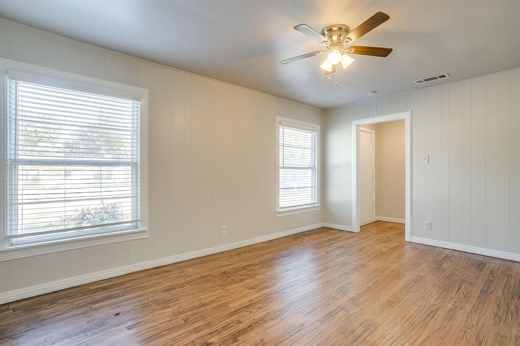 2305 Bonnie Brae Avenue