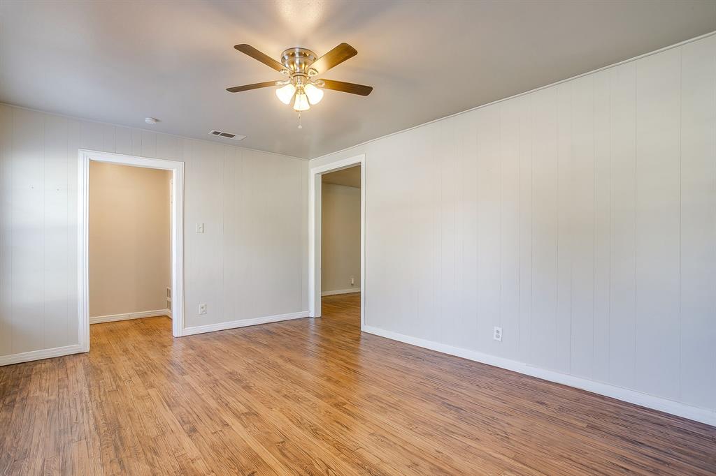 2305 Bonnie Brae Avenue