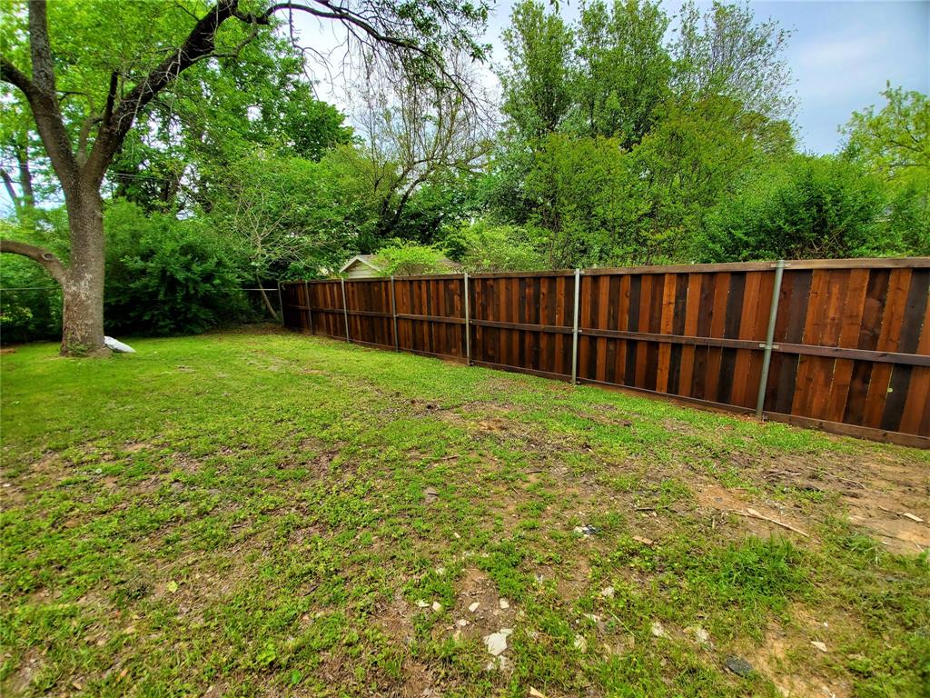 2115 Glenwood Lane 100