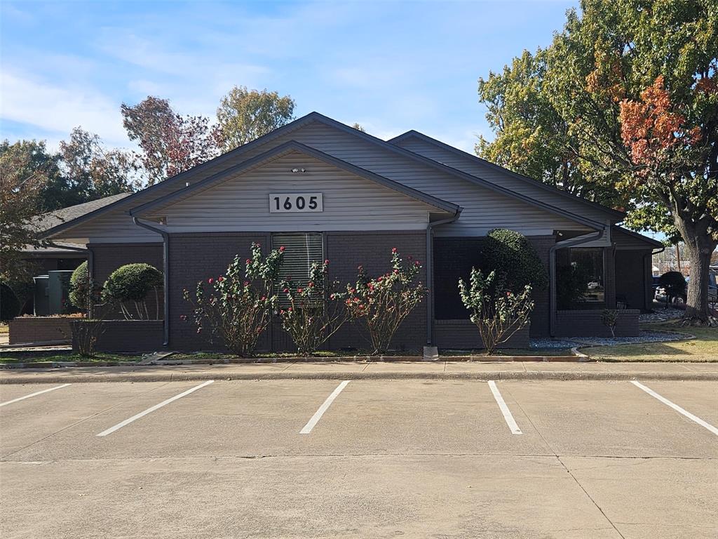 1605 N Garland Avenue #C