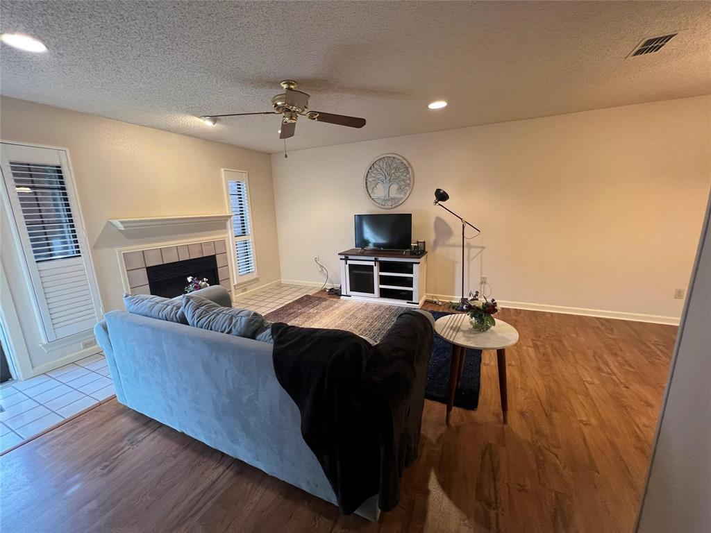 Ridgewest Twnhms - Residential Lease