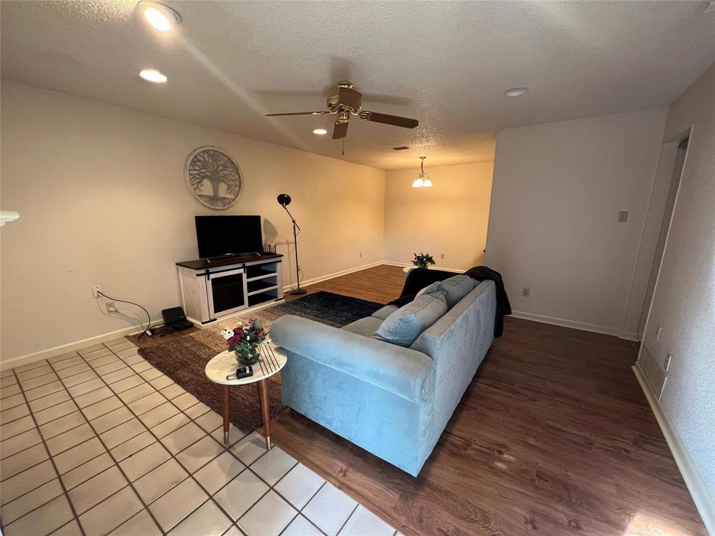 Ridgewest Twnhms - Residential Lease