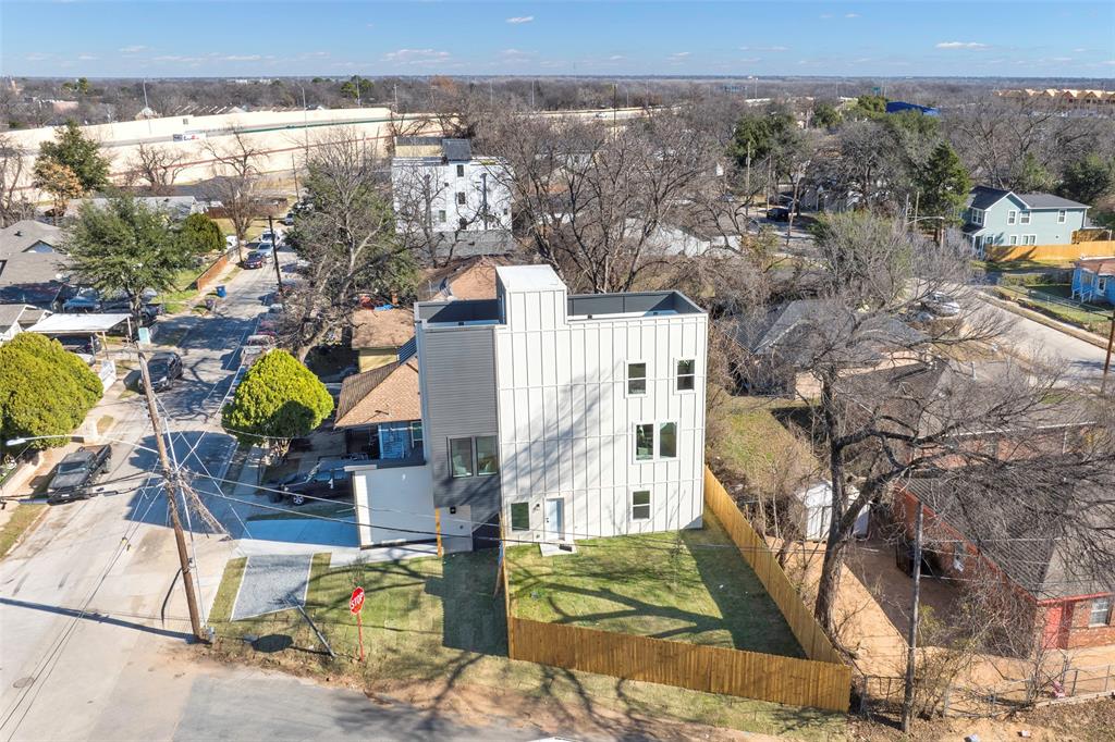 2302 Anderson Street