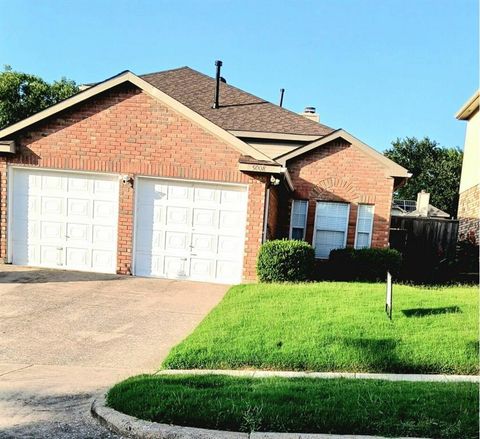 5008 Bayview Garland TX 75043