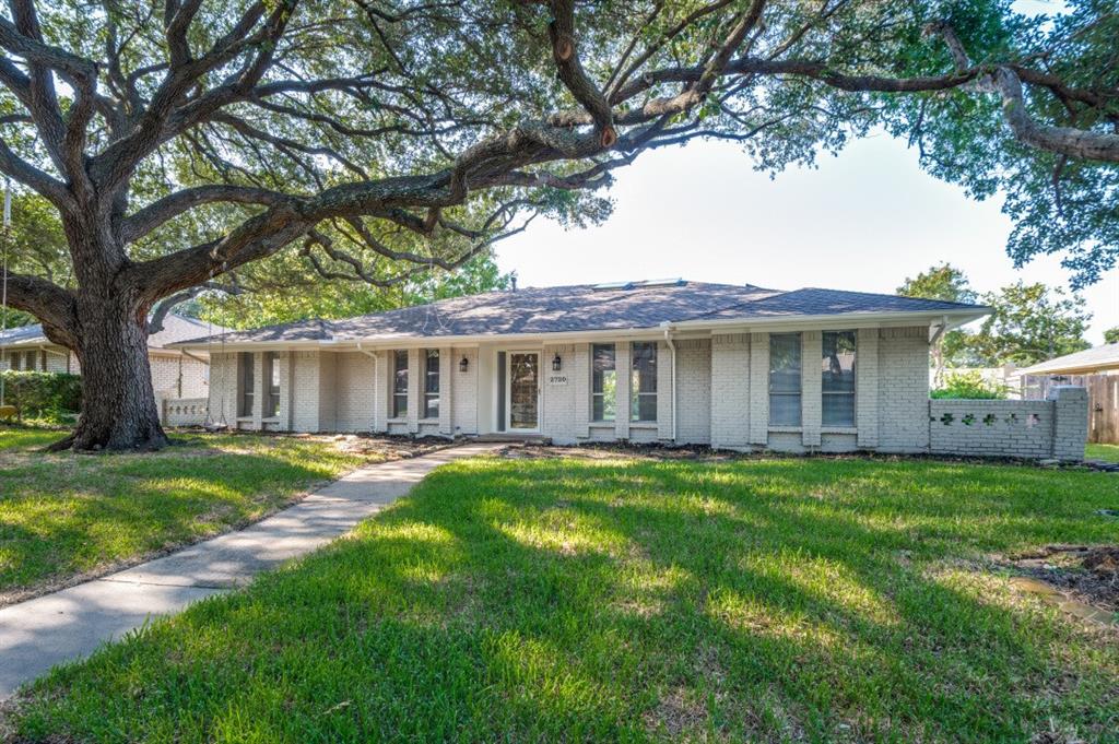 2720 Grandview Drive