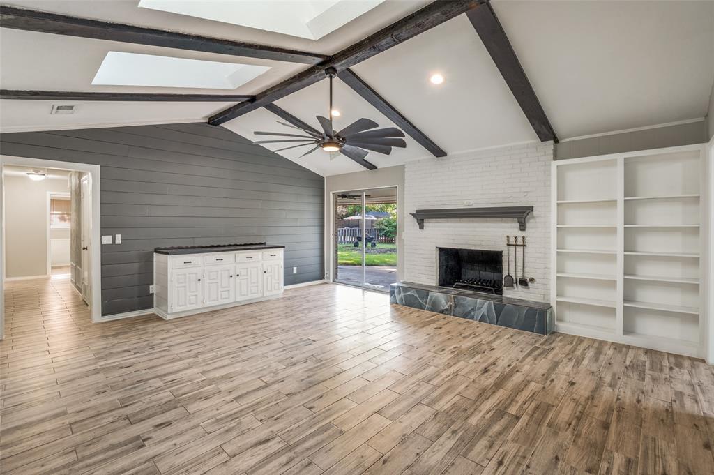 2720 Grandview Drive