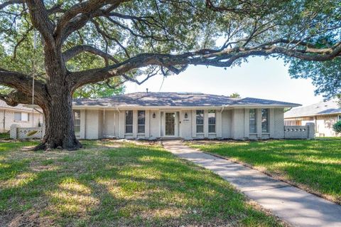 2720 Grandview Drive Plano TX 75075