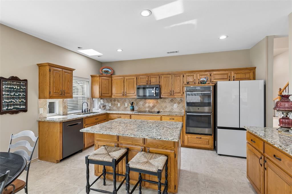 1101 Brookview Drive