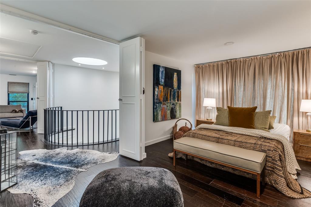 North Oak Lawn - Residential Lease