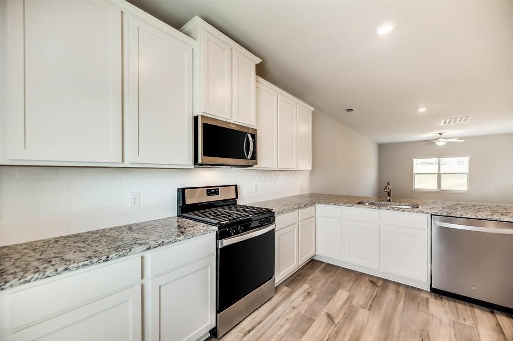 Photo of 2120 Dakota Drive, Anna, TX 75409 (MLS # 21215236)