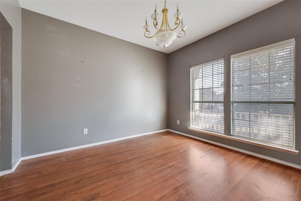 7916 Nighthawk Trail