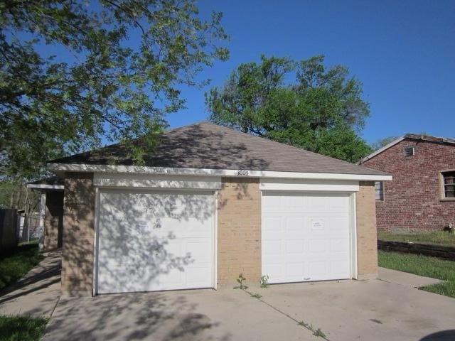 Ellis M G Add - Residential Lease