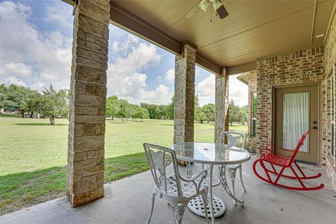 A home in Waxahachie