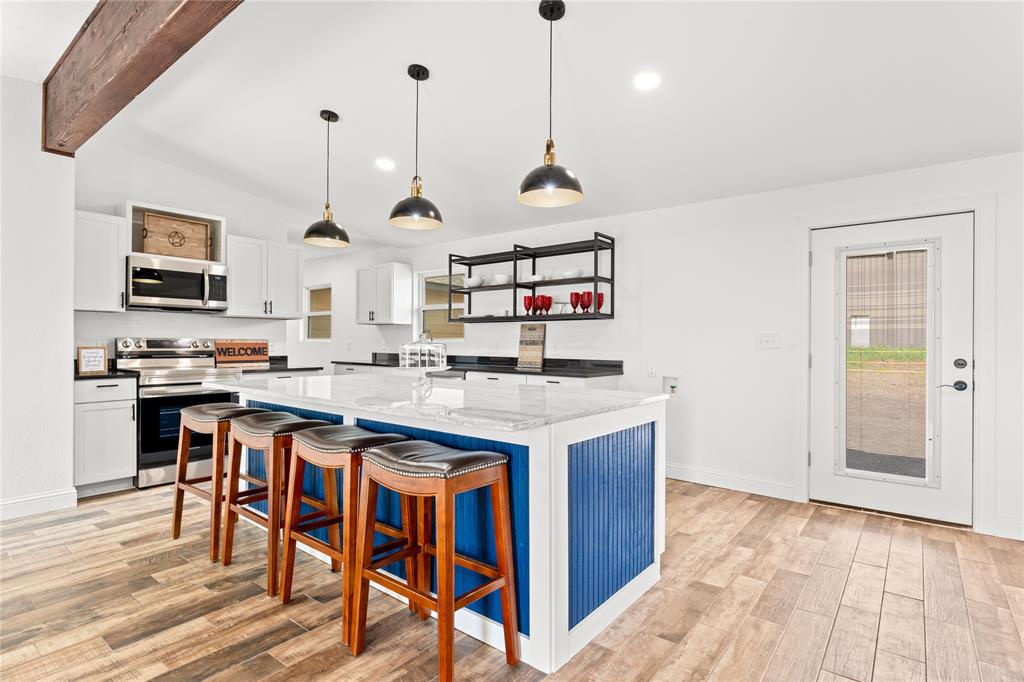 1265 Houston Street N