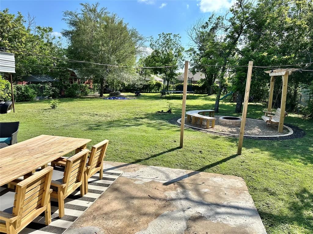 107 S Lakeview Drive