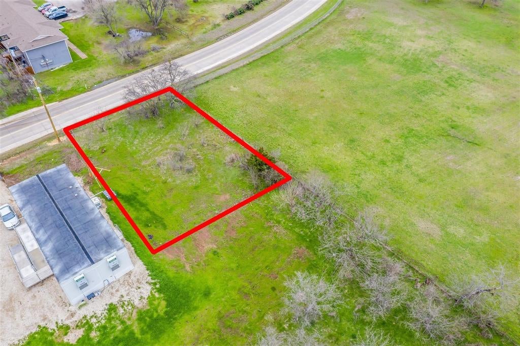 303 N Industrial Boulevard