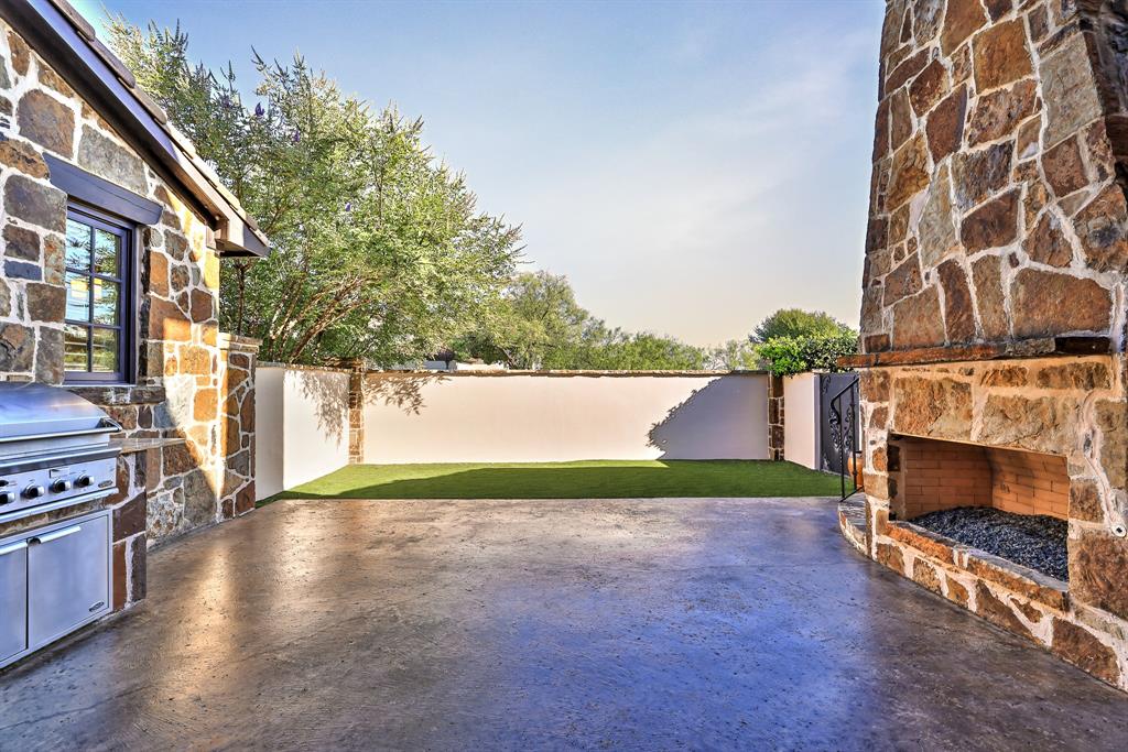 Montserrat - Residential