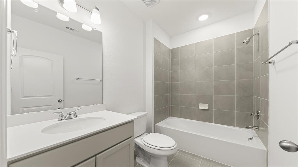 Churchill - Residential