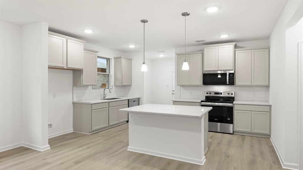 Churchill - Residential