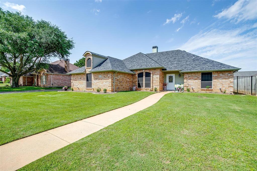 105 Shorewood Place