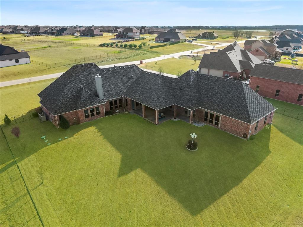 11143 Hancock Avenue