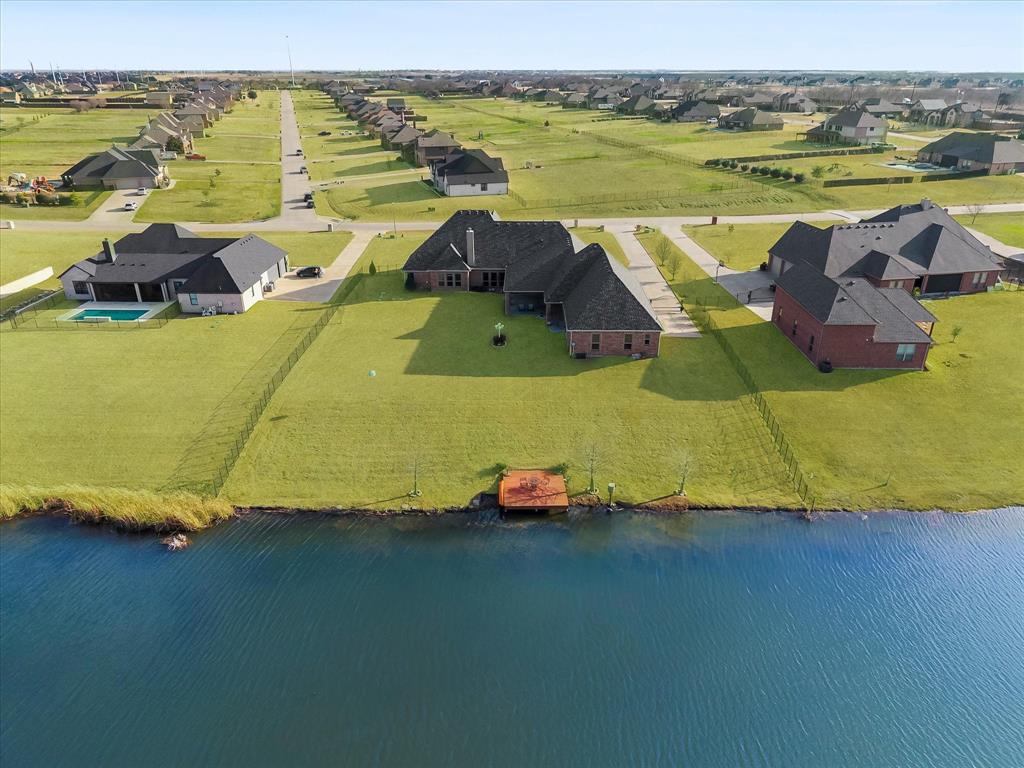 11143 Hancock Avenue