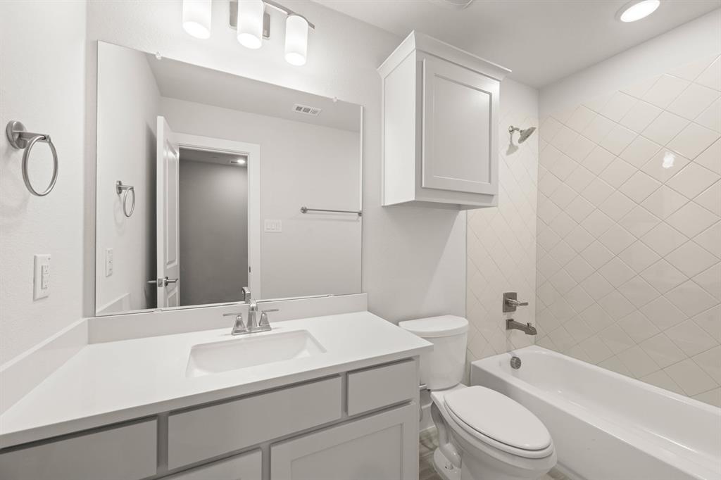 The Abbey at Mercer Crossing - Residential