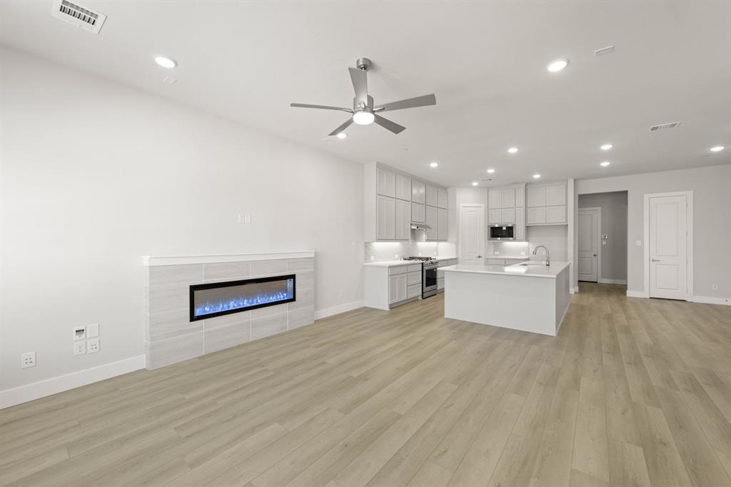 The Abbey at Mercer Crossing - Residential