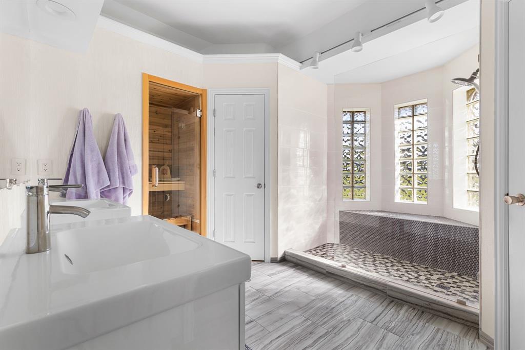 Saddle Hills Estate Ph 01 - Residential