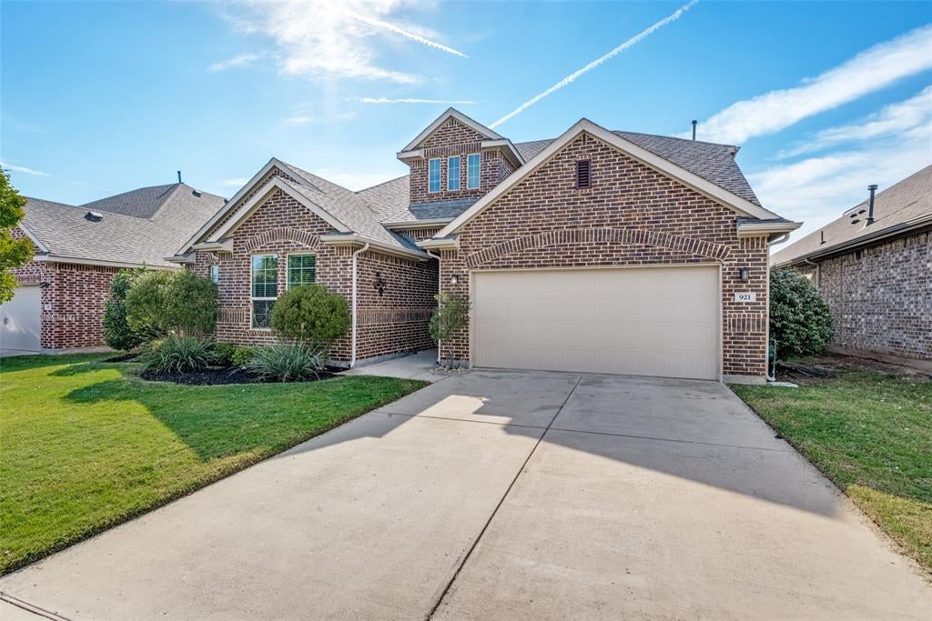 921 Coralberry Drive