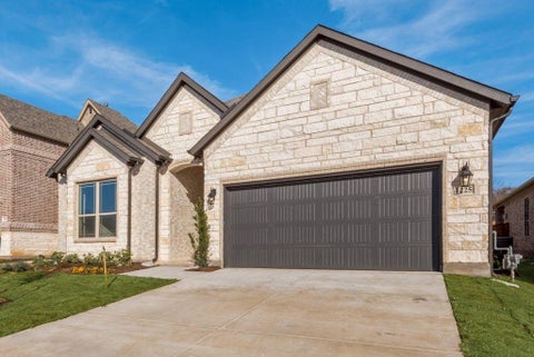 Photo of 1225 Collett Sublett Road, Kennedale, TX 76060 (MLS # 21354689)