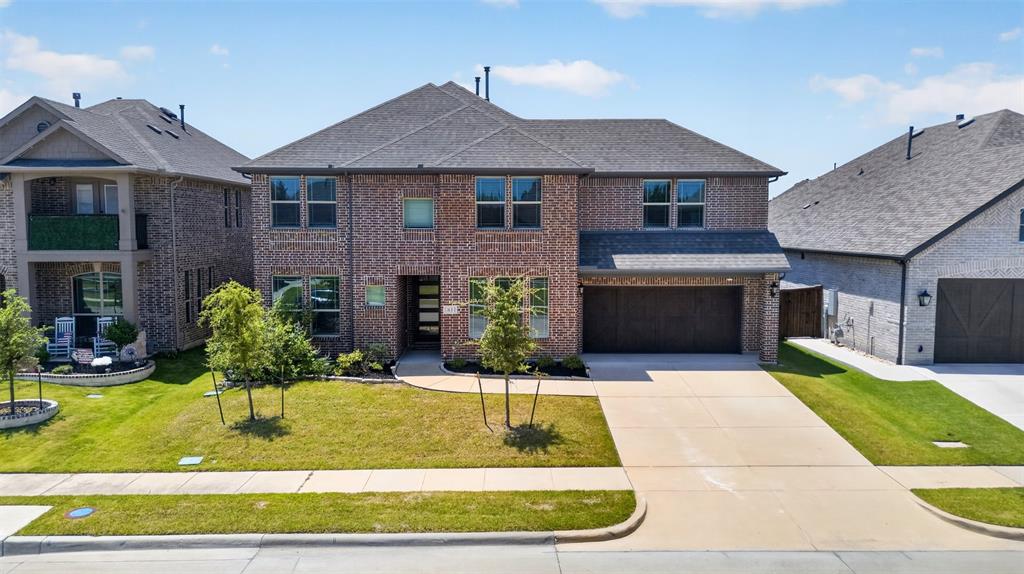 1811 Moscatel Lane