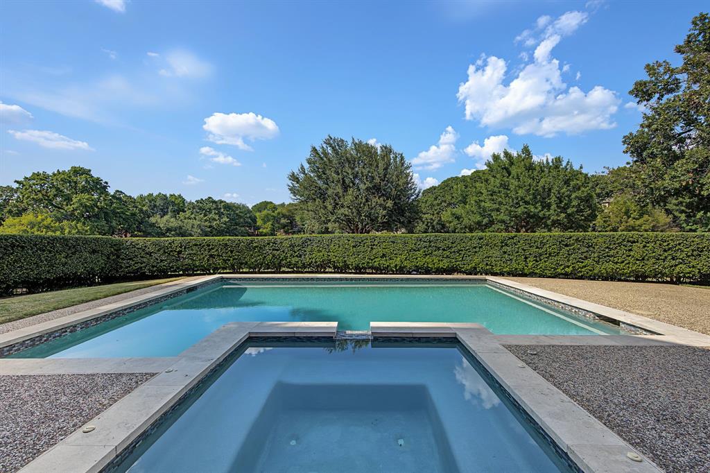 3021 Greenhill Drive