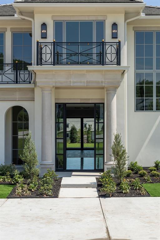 4341 Bellecour Trail