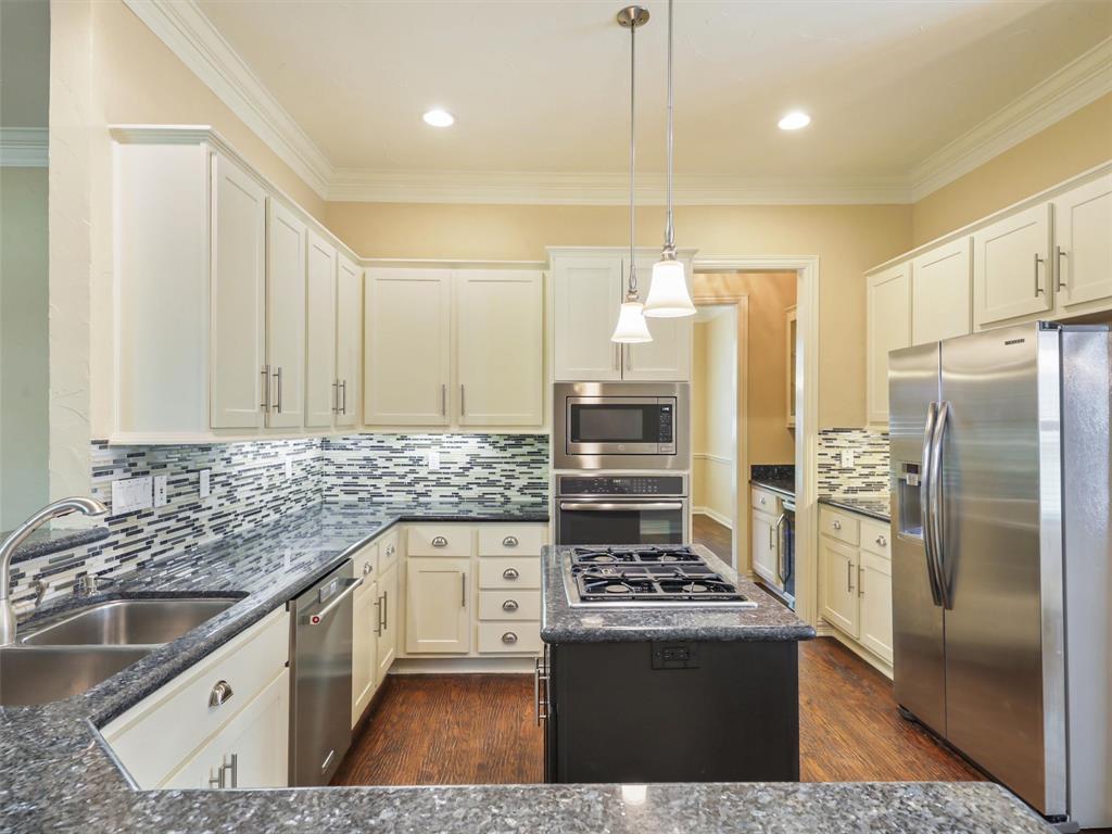 Hackberry Creek Estates - Residential