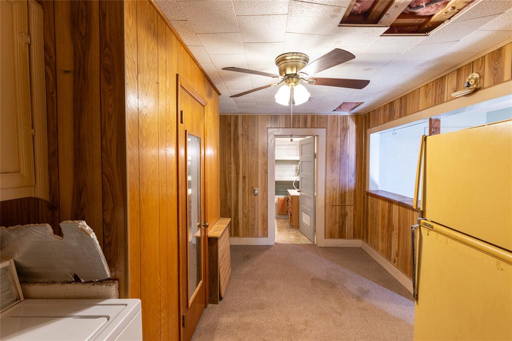 East End - Commercial Sale