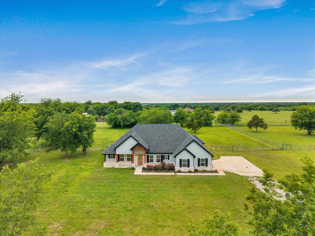 800 County Road 4108