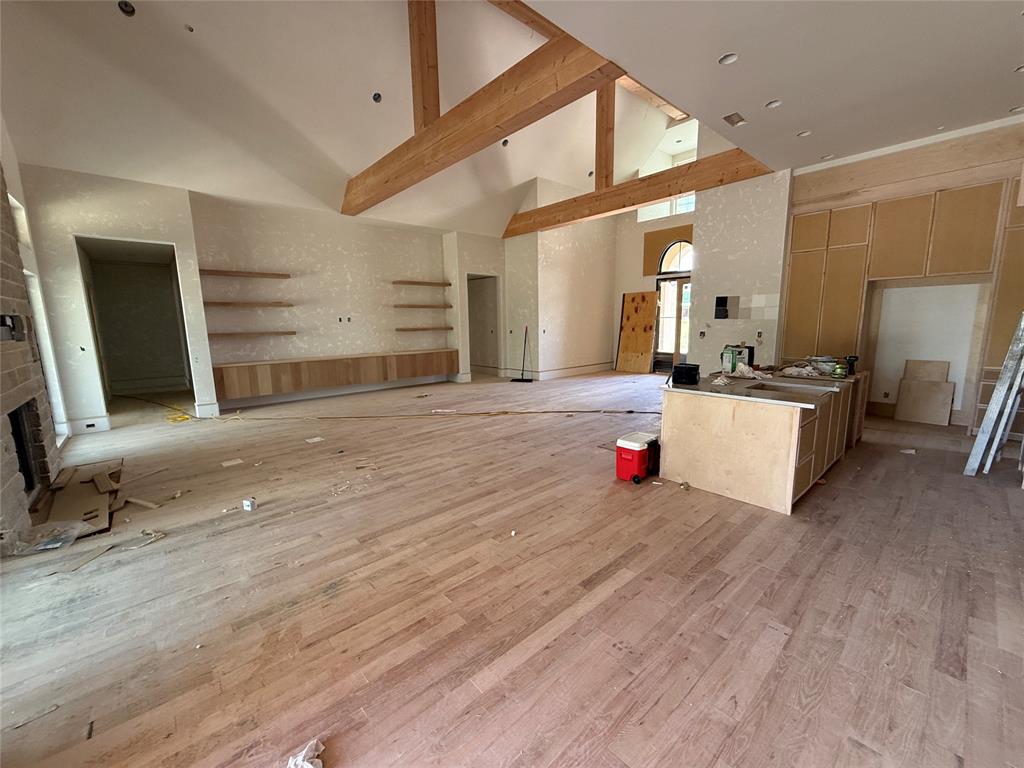 900 Healey Drive