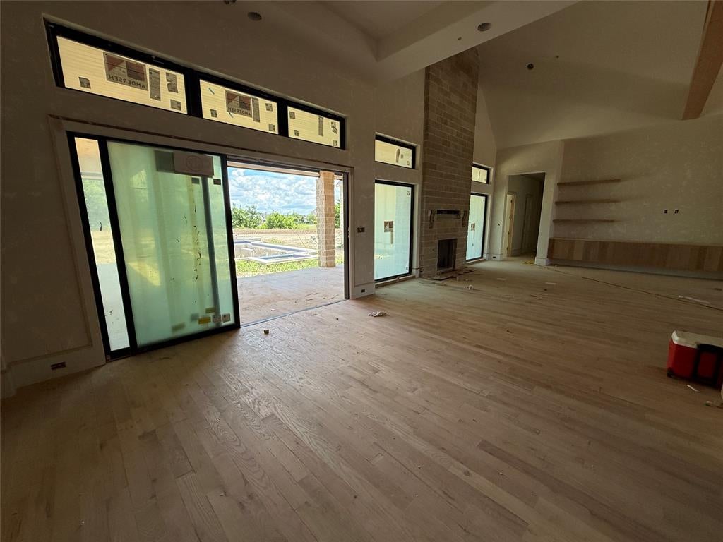 900 Healey Drive