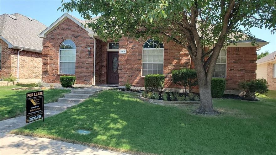 Check out this awesome gem in Pine Ridge Estates. Open floor-plan with split bedrooms. Formal Den and dinning room greet you upon entrance, then rolls into large kitchen with over sized Island-Eat at Bar. Generous cabinet and counter space. Kitchen connects with family living room featuring a corner fireplace. Master bedroom has wood floors, walk in closet, dual vanities, separate shower and garden tub. The additional 3 bedrooms are at the other end of the house with a convenient, right sized, guest bathroom. Landscape, sprinkler system, and wood privacy fence with rear entry garage.
Community Pool.