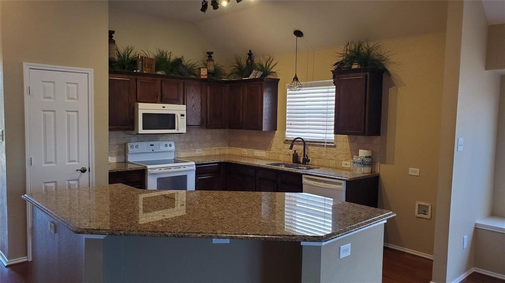 Pine Ridge Estates Ph Two - Residential Lease