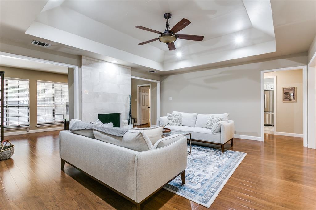 302 Creekside Drive