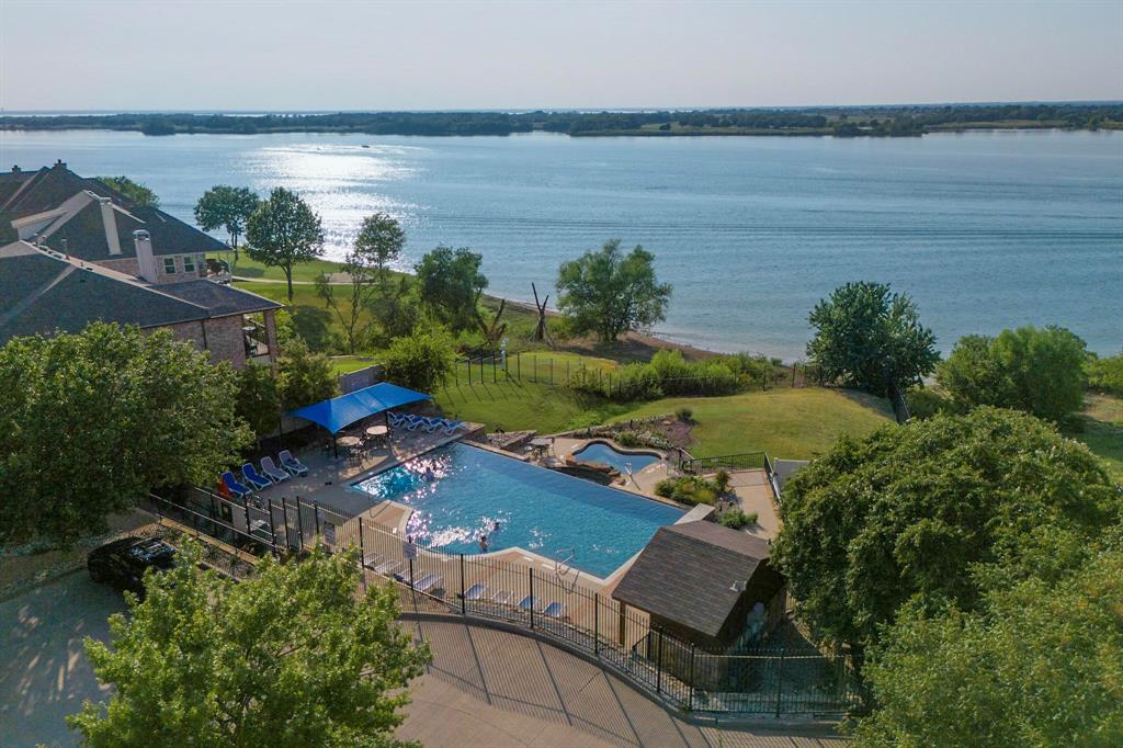 Stewart Peninsula Northshore - Residential