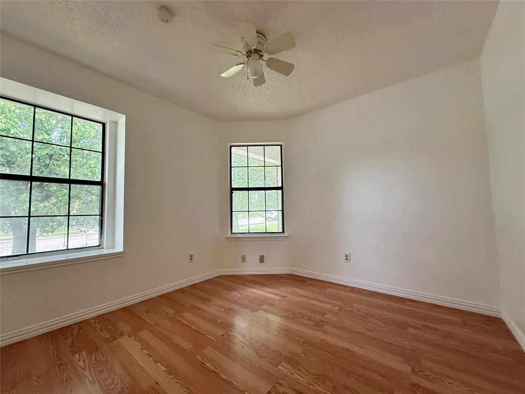 Lewisville Valley 4 Sec B Ph 2 - Residential