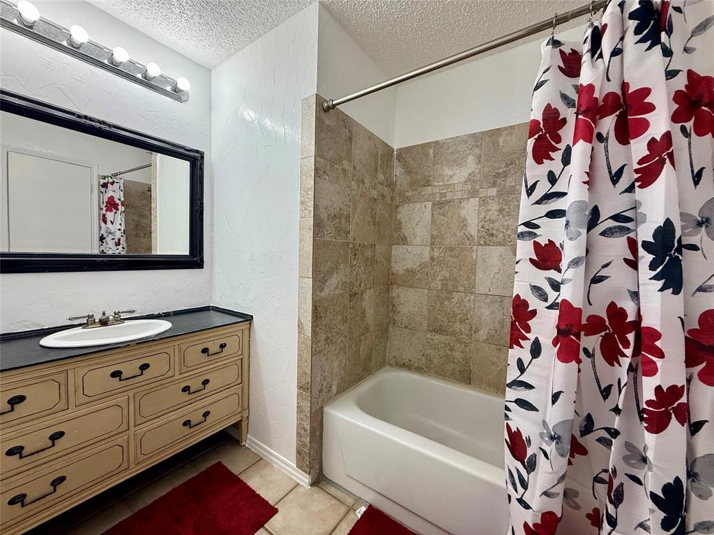 Lewisville Valley 4 Sec B Ph 2 - Residential