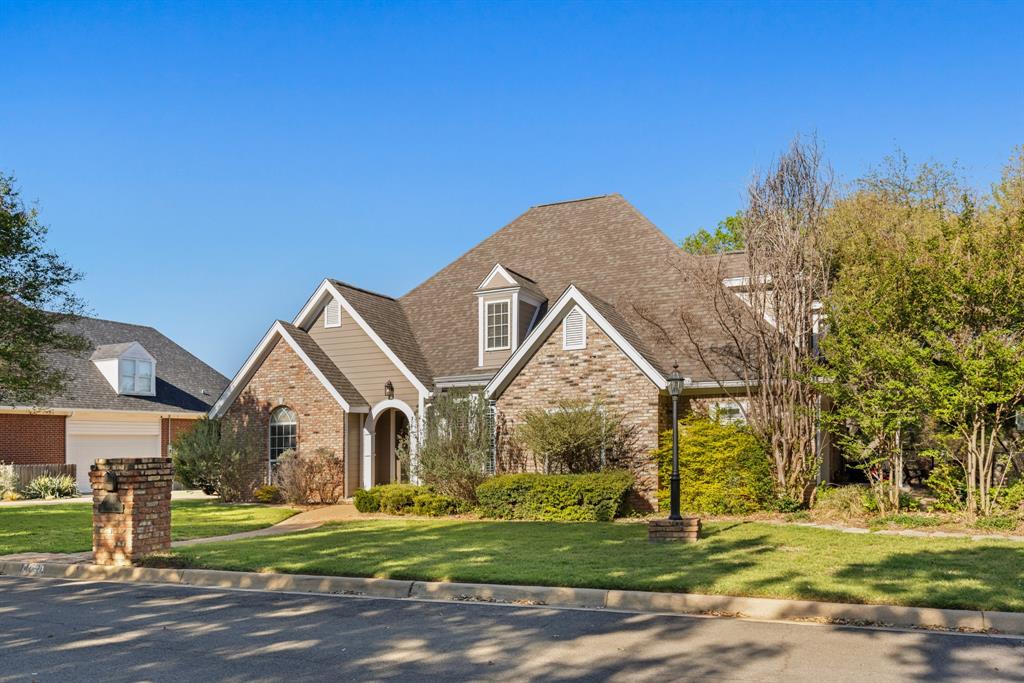 14038 Horseshoe Circle