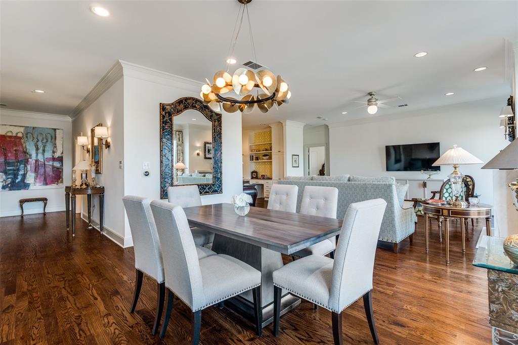 Park Highlander Condos - Residential