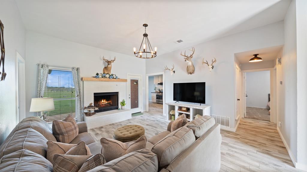 208 Countryview Lane