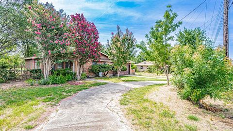 A home in Azle